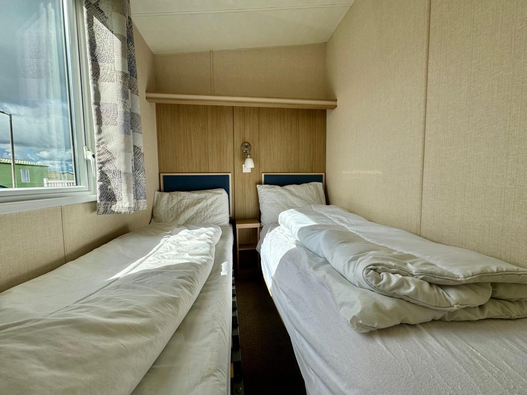 New Sea View Platinum Caravan With Huge Decking Newcastle upon Tyne Eksteriør billede